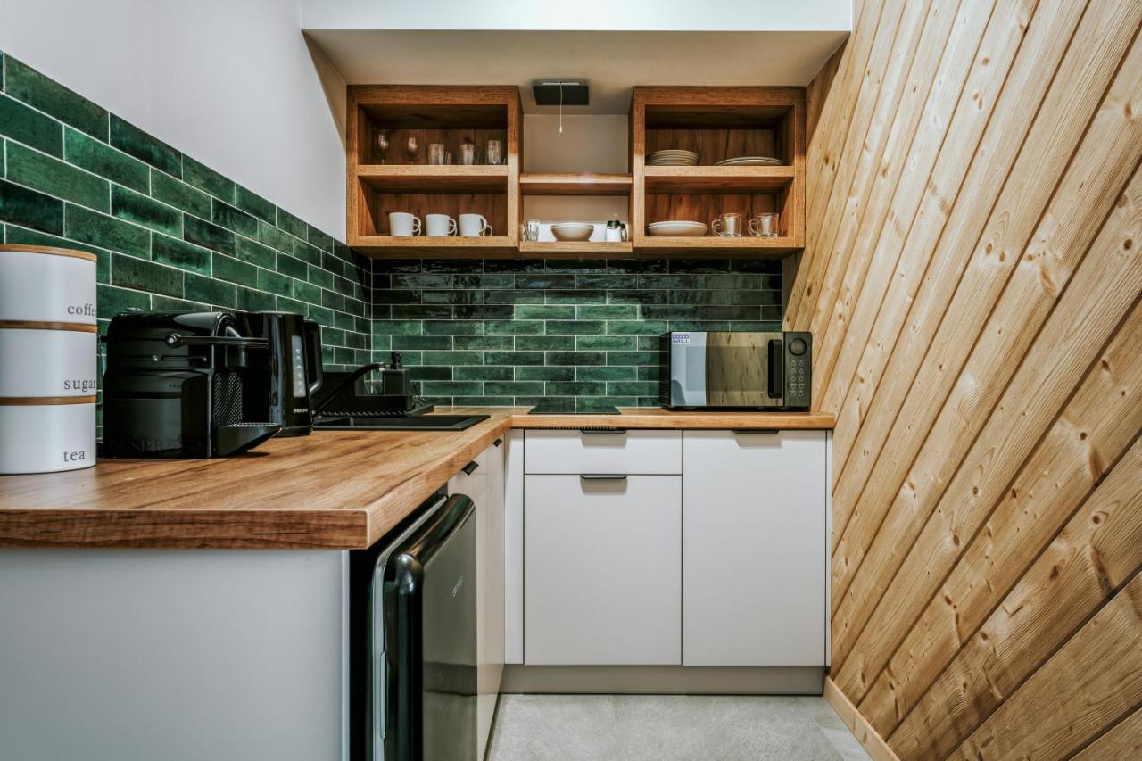 Apartamenty Krokus Przy Polanie Bialy Potok Witów Esterno foto